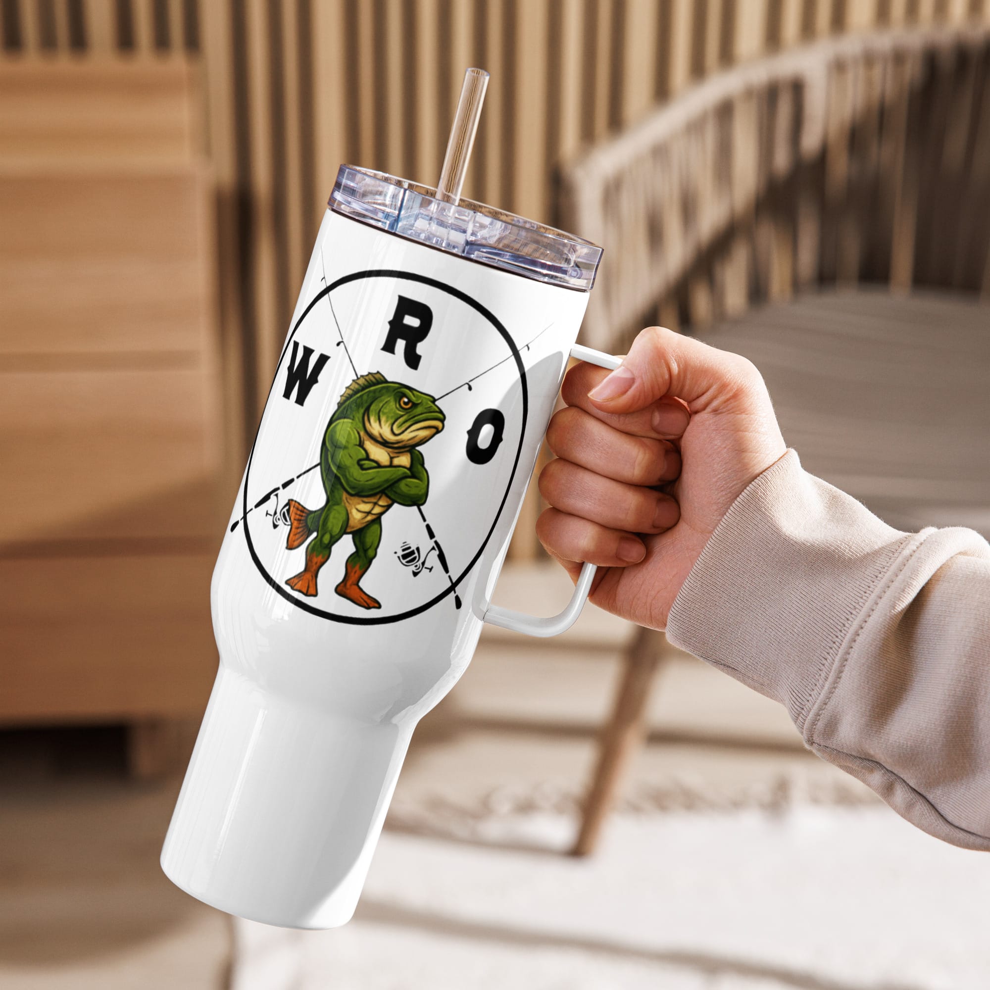 travel mug with a handle