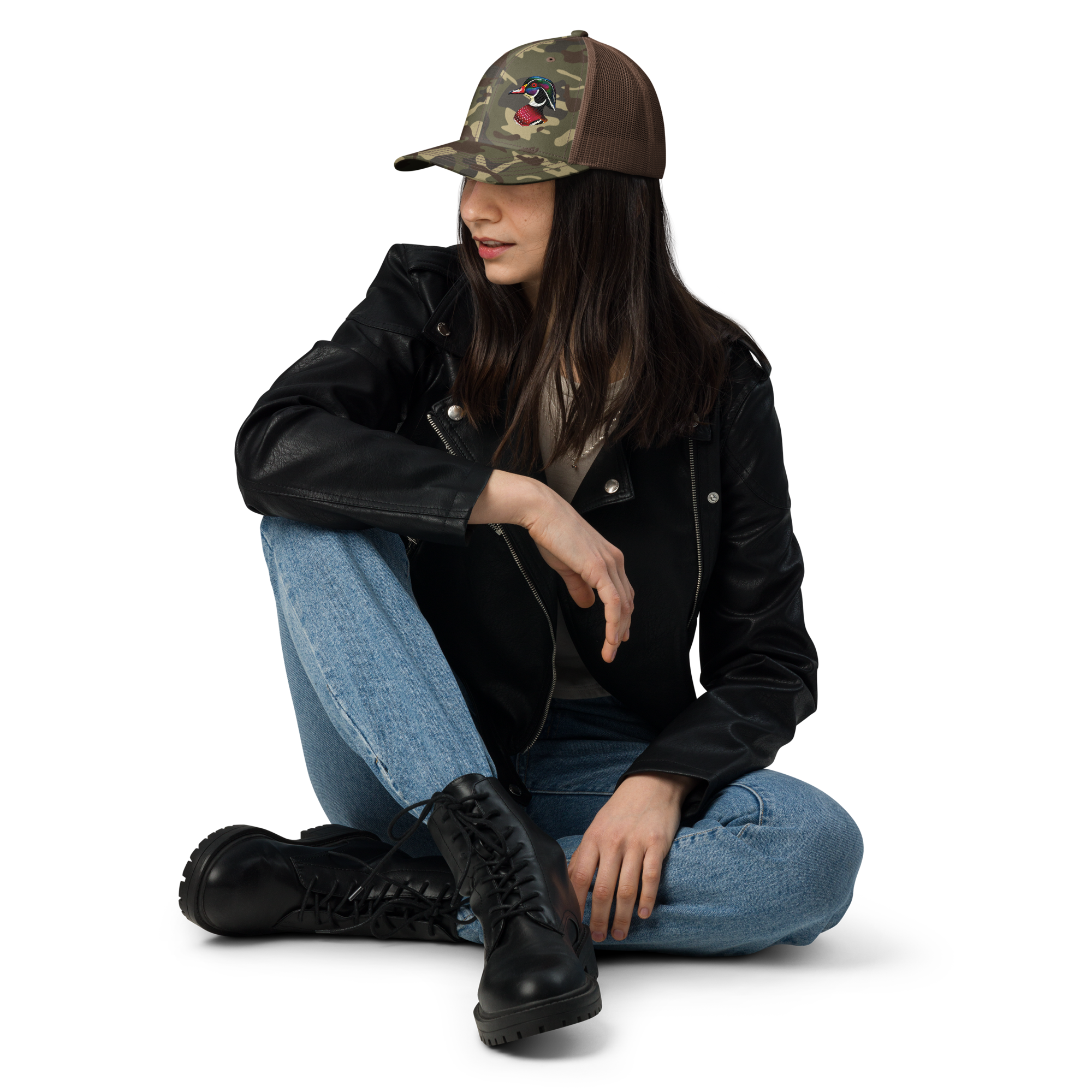 Camouflage trucker hat - Image 5