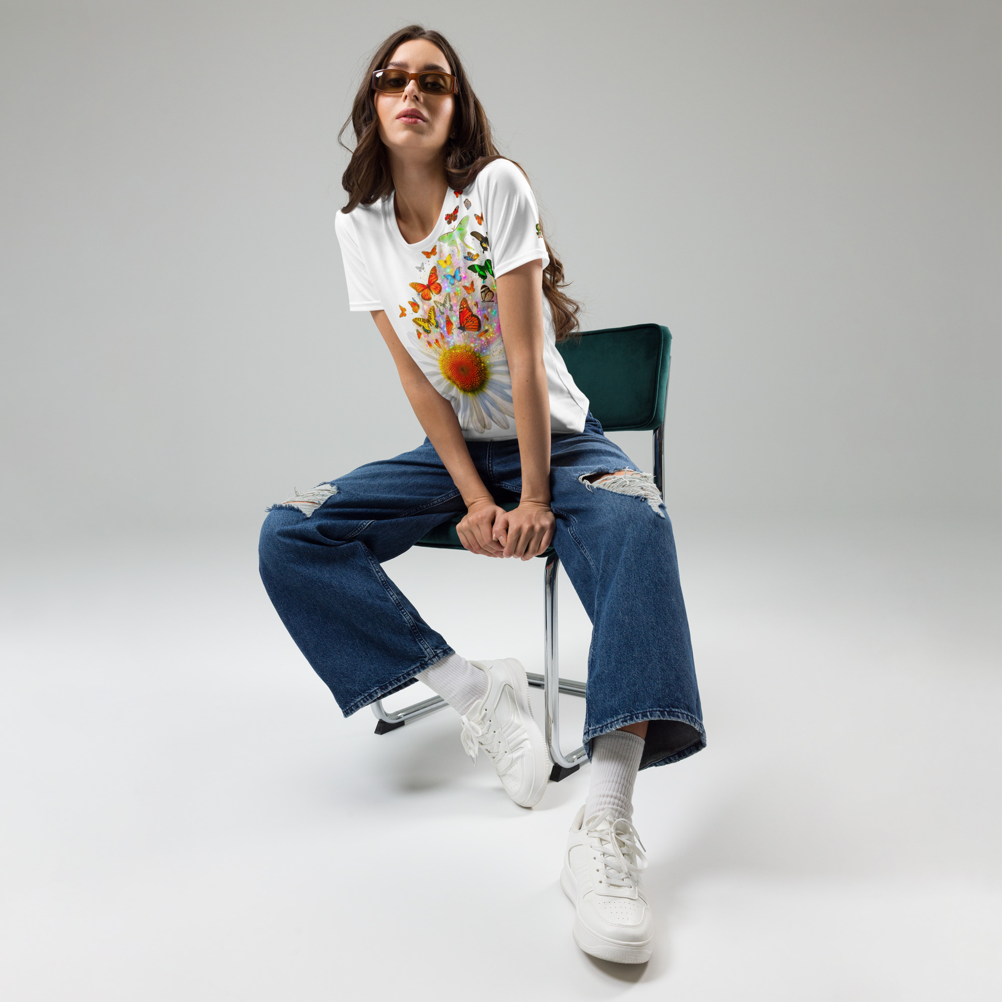 Women's T-shirt - Image 7